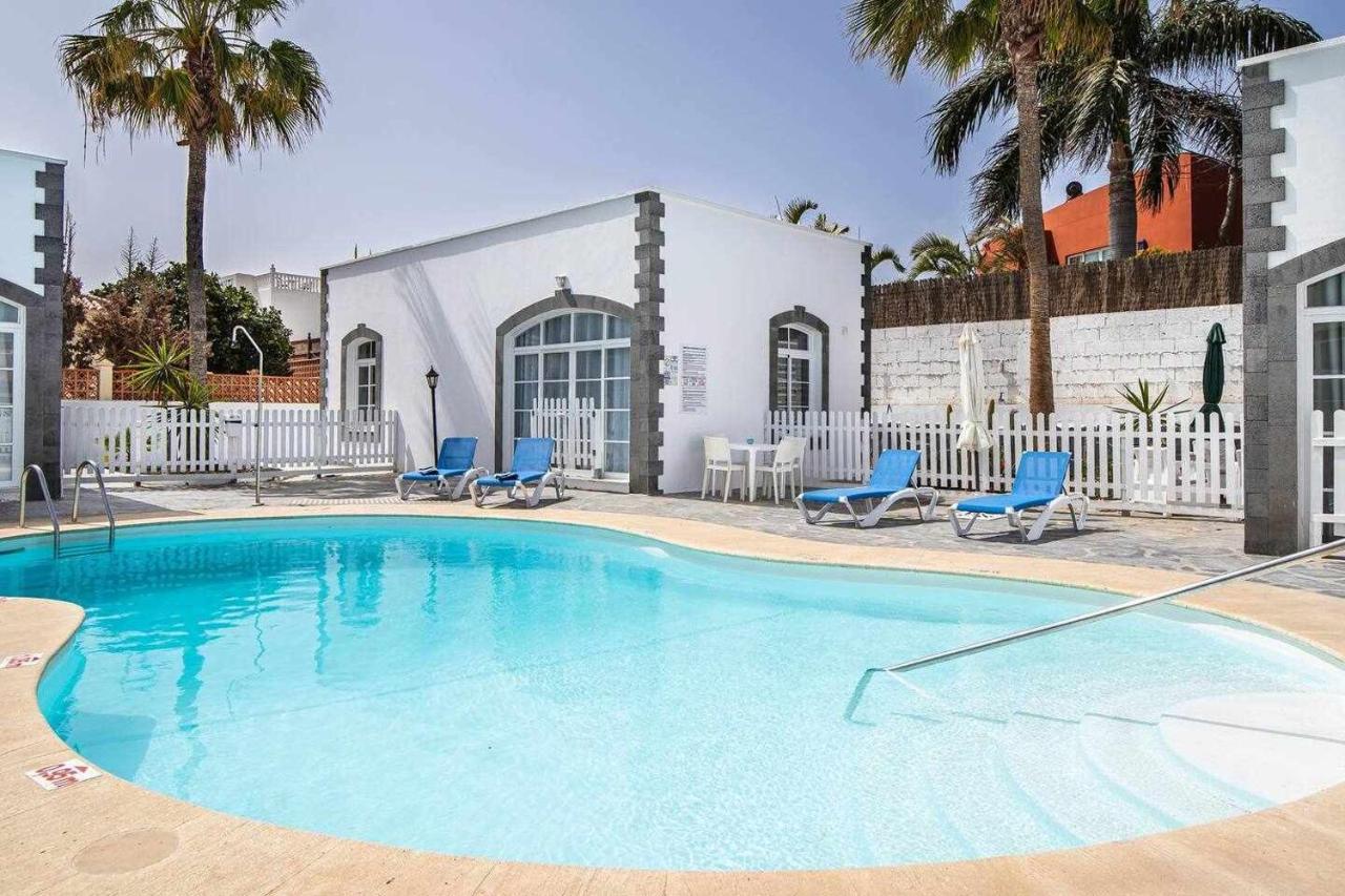 Villa Nora Beach Коральео Экстерьер фото